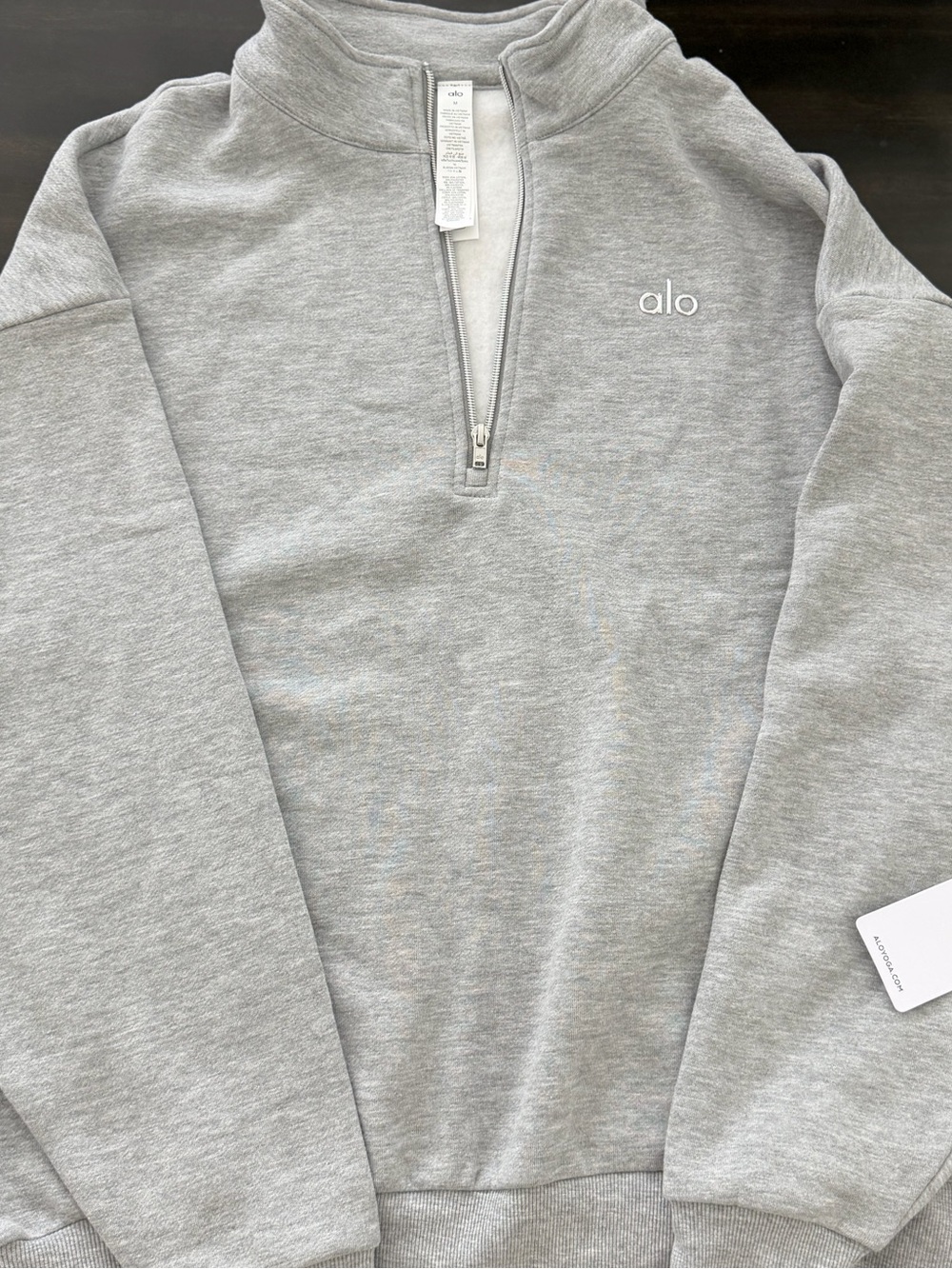 *NWT* ALO Yoga Women’s Accolade Quarter 1/4 Zip Pullover, Heather Gray, Size Med